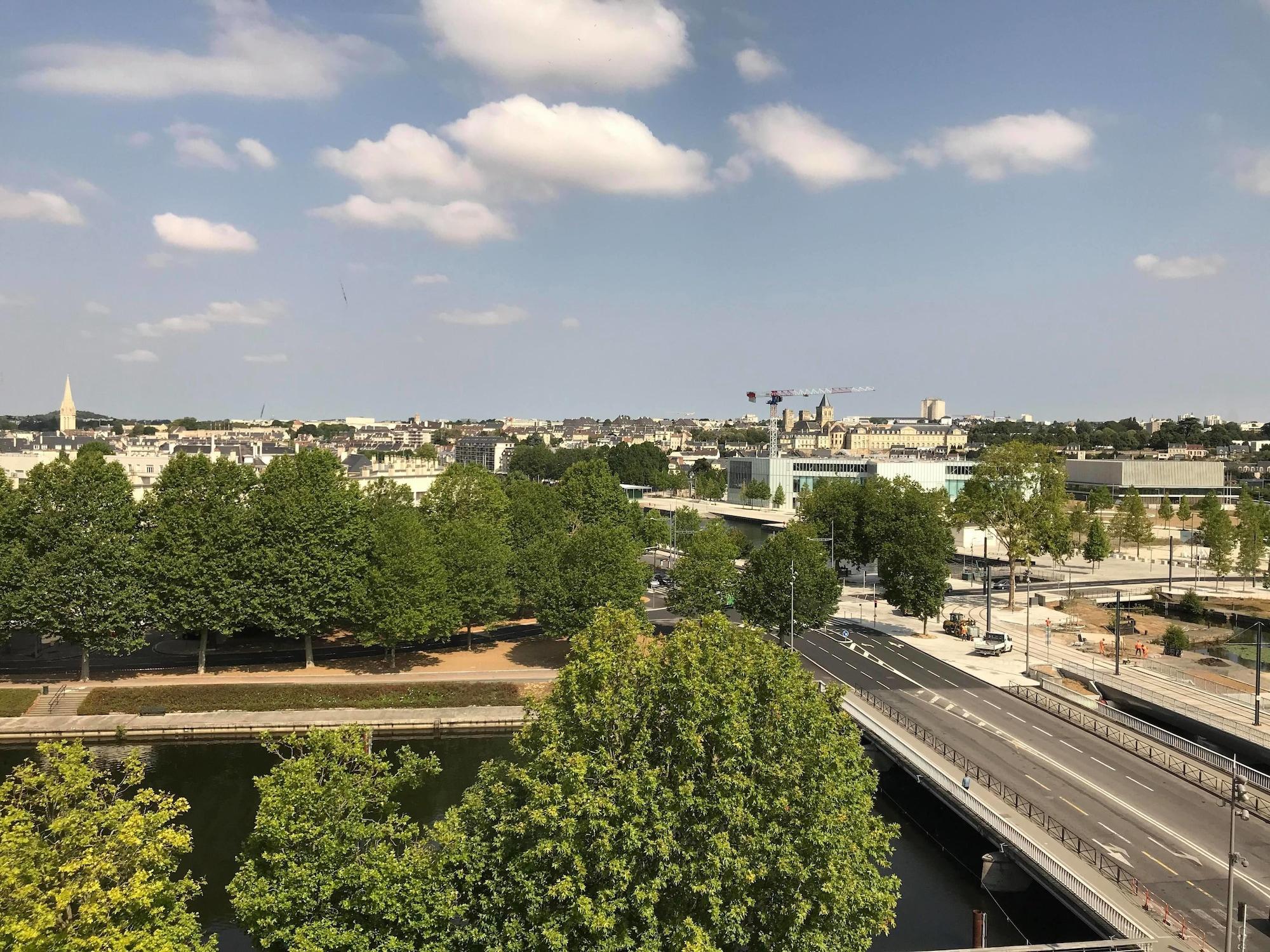 Ibis Styles Caen Centre Gare Ξενοδοχείο Εξωτερικό φωτογραφία