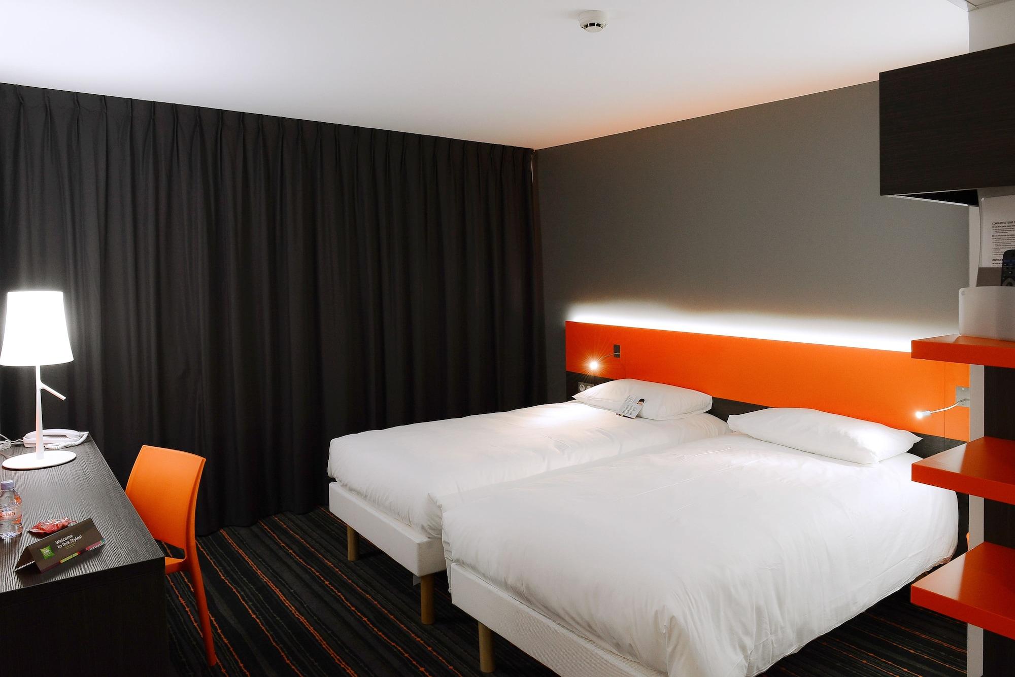 Ibis Styles Caen Centre Gare Ξενοδοχείο Εξωτερικό φωτογραφία