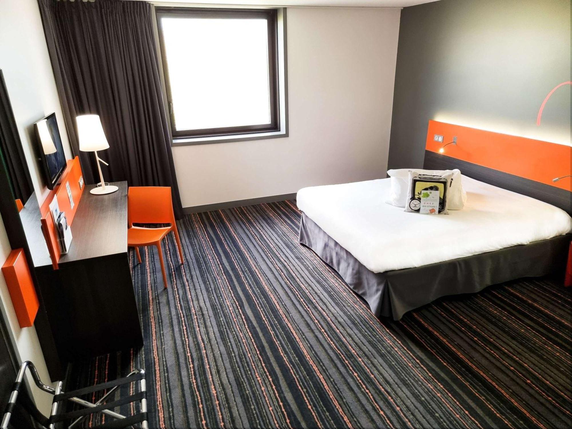Ibis Styles Caen Centre Gare Ξενοδοχείο Εξωτερικό φωτογραφία
